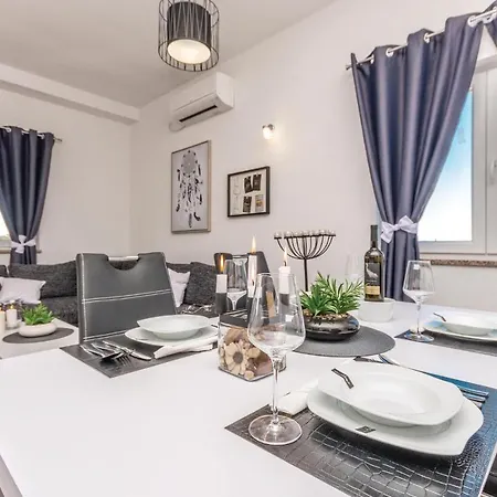 Apartman Nice In Biograd With Wifi Biograd na Moru